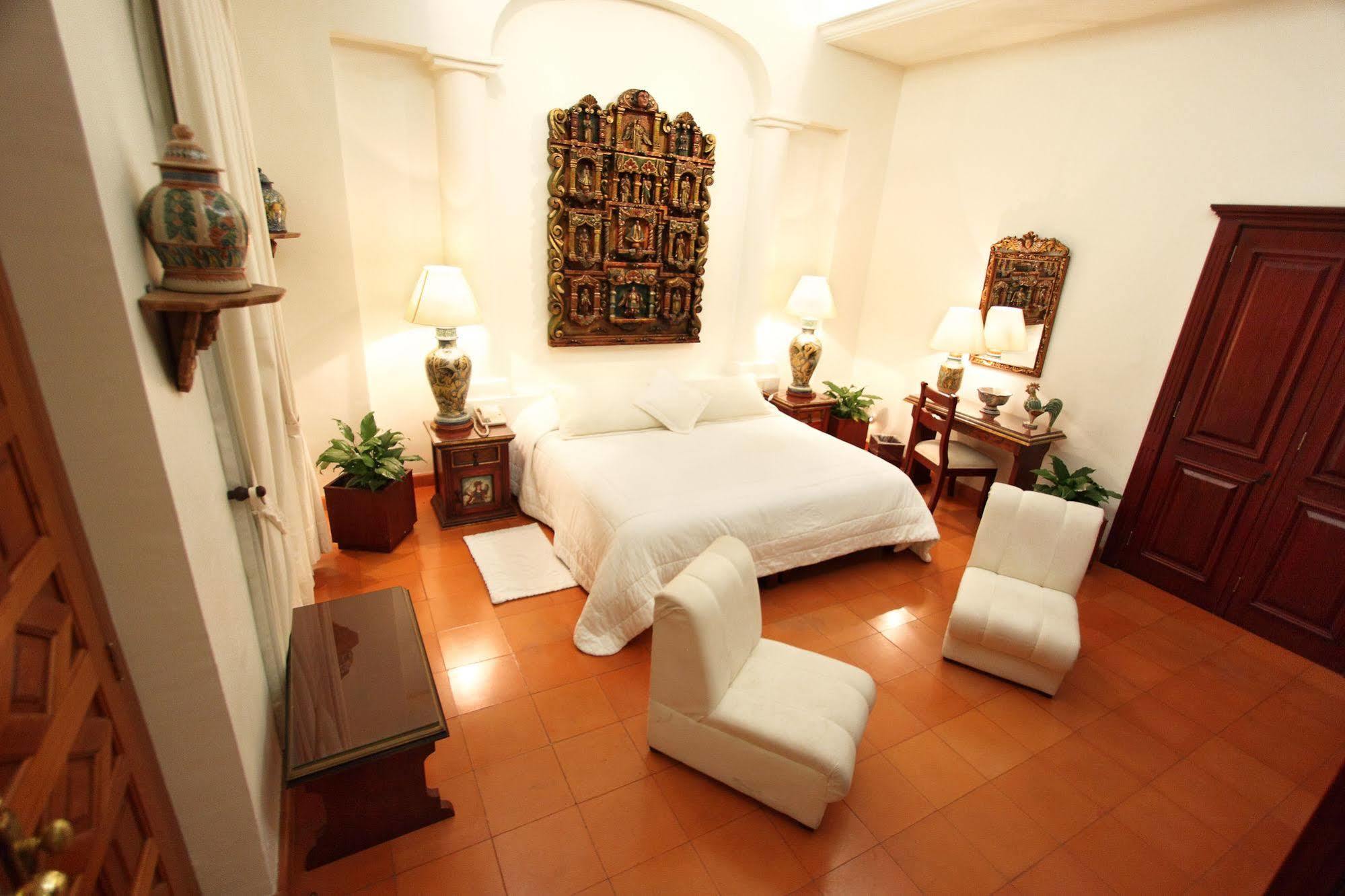 Hotel Boutique La Casa Azul Куернавака Екстериор снимка